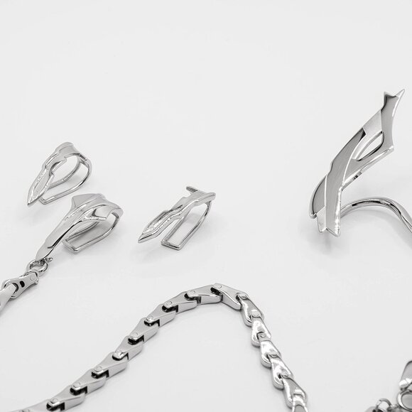 Vitaly Synapse x Ugly Worldwide - Size Small (Left Ear) - Picture 5 of 9